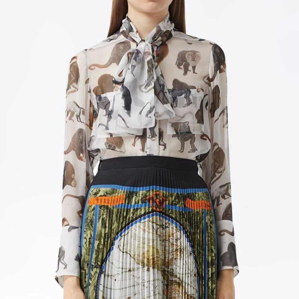 Burberry Amelie Blouse Silk Monkey Print White Size US 2 NEW NWT
